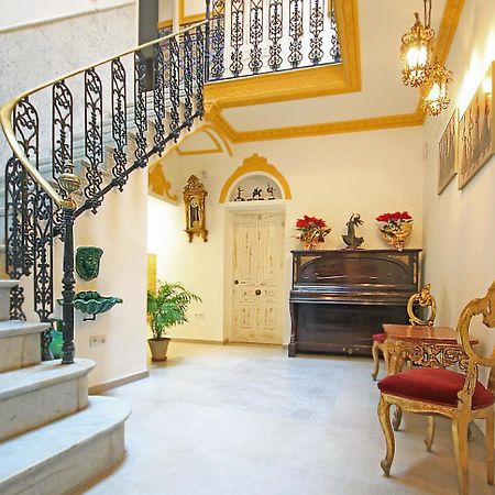 Palace House Hercules - Apartments เซบีญา ภายนอก รูปภาพ