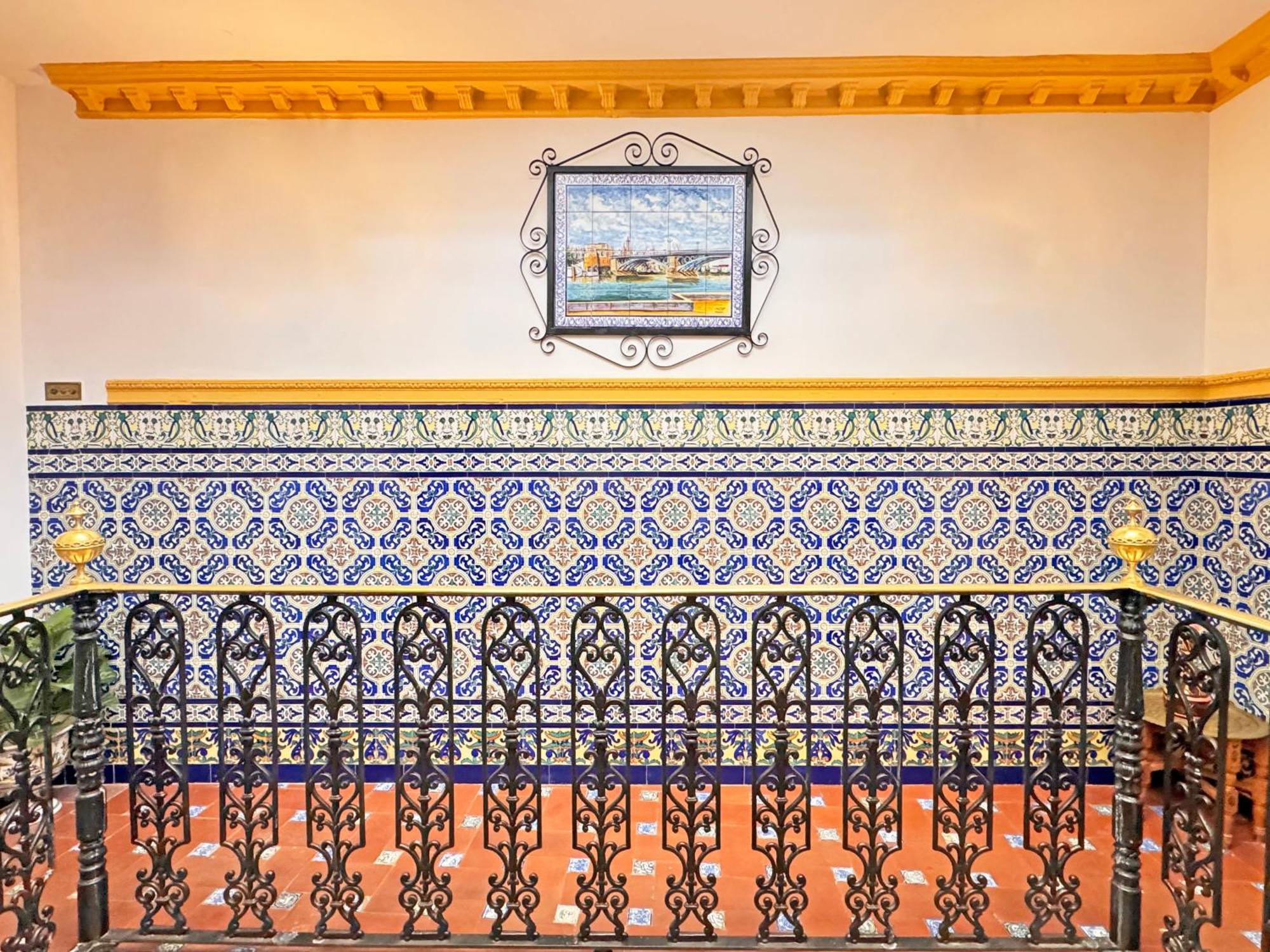 Palace House Hercules - Apartments เซบีญา ภายนอก รูปภาพ