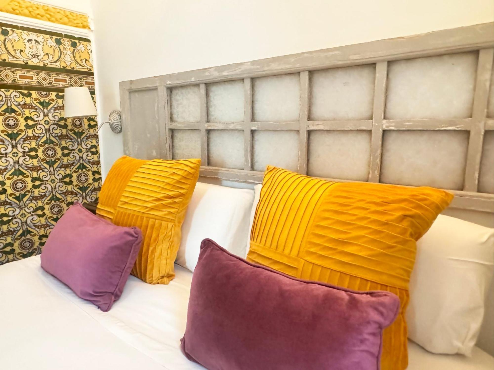 Palace House Hercules - Apartments เซบีญา ภายนอก รูปภาพ