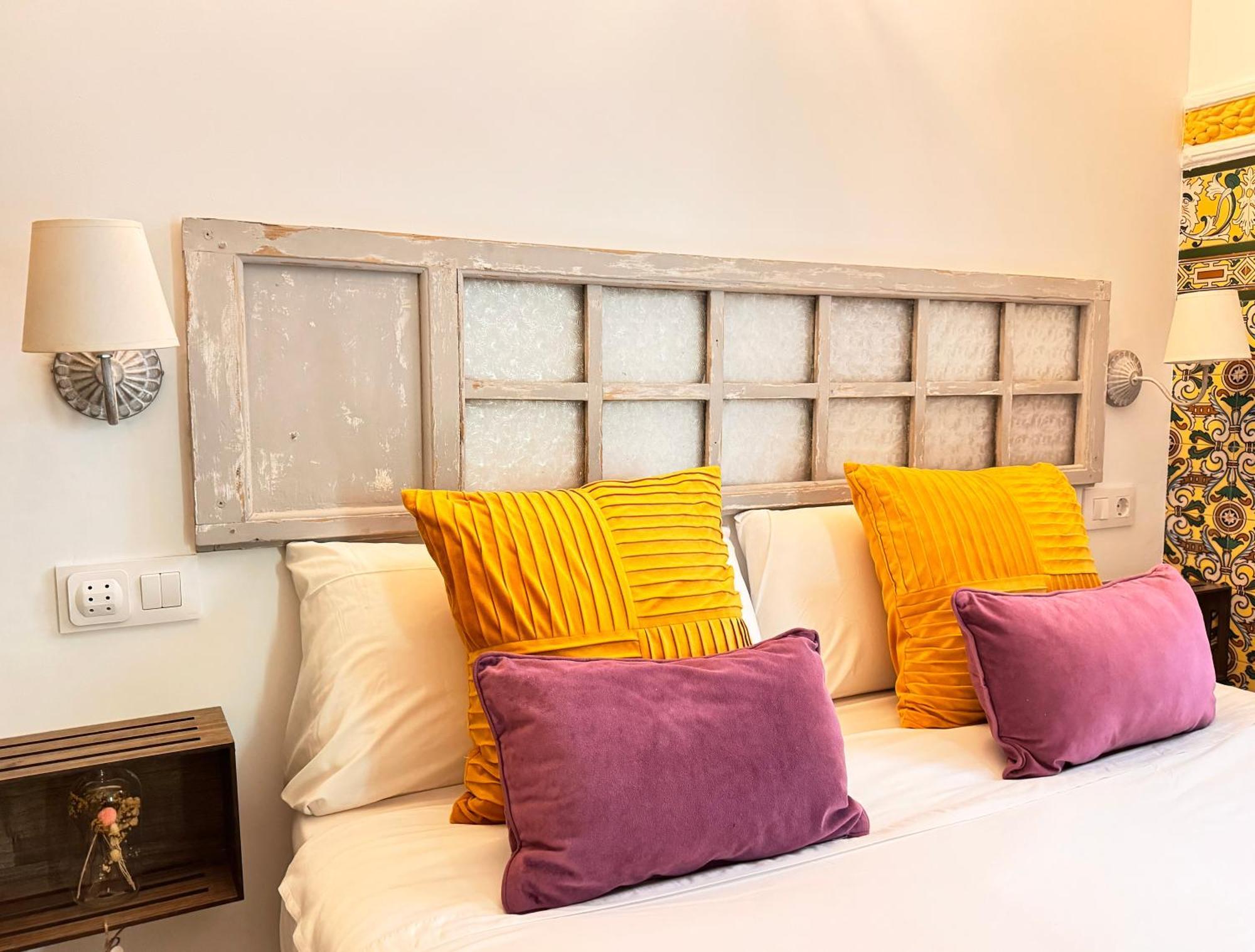 Palace House Hercules - Apartments เซบีญา ภายนอก รูปภาพ